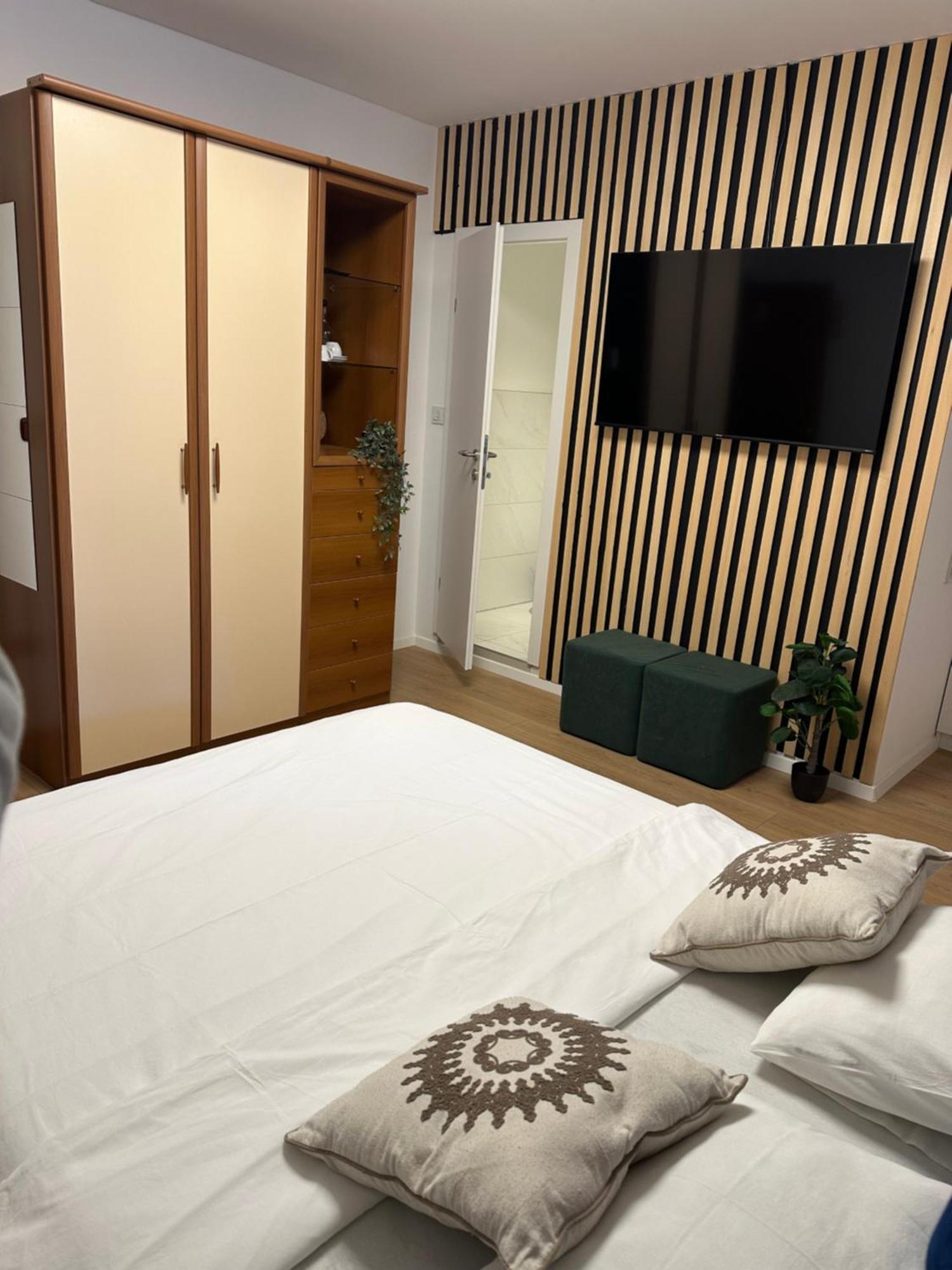 Luxury Old Town Rab Studio Apartments Rab Town Eksteriør billede